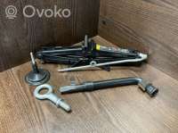 Набор инструментов штатный Volvo V50 2011г. 31317383, 31317718 , artRAJ11054 - Фото 4