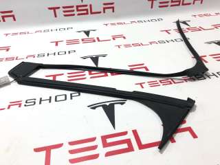 Уплотнитель Tesla model X 2022г. 1521801-00-A - Фото 2
