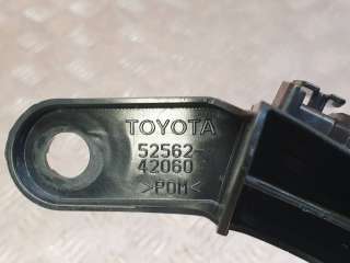 Кронштейн бампера верхний Toyota Rav 4 5 2018г. 5256242060 - Фото 6