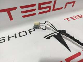 Проводка крышки багажника Tesla model S 2015г. 1004429-92-P,1004429-00-H - Фото 3