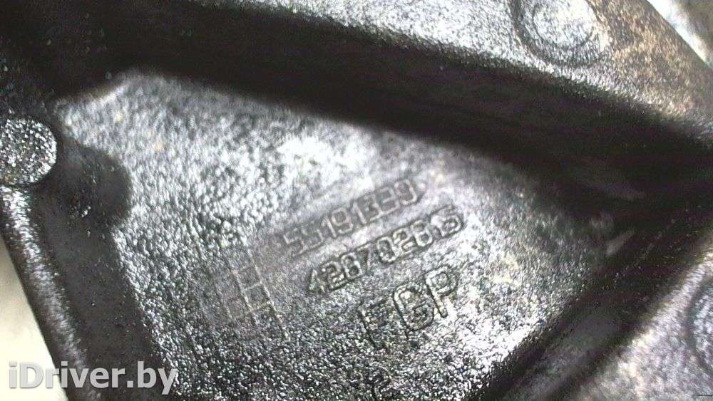 Кронштейн компрессора кондиционера Opel Zafira B 2005г.   - Фото 3