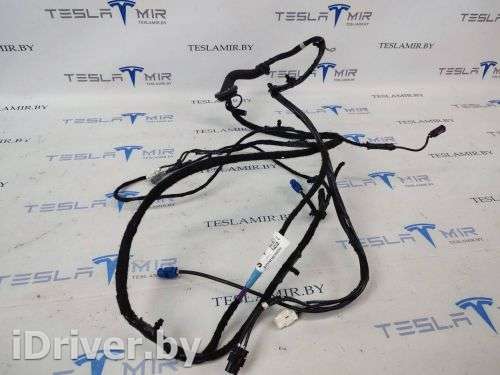1004429-00 Проводка крышки багажника к Tesla model S Арт 14219