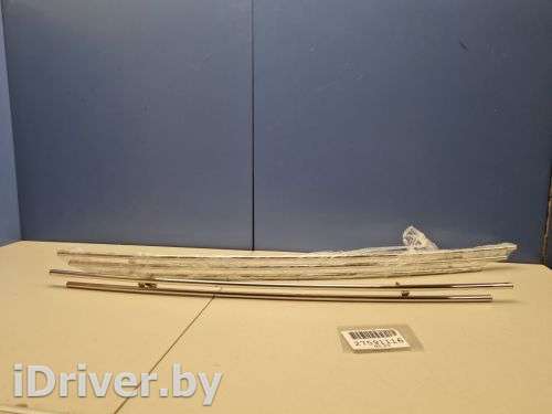 Решётка в бампер центральная Hyundai IX35 2011г. HI35R23 - Фото 1