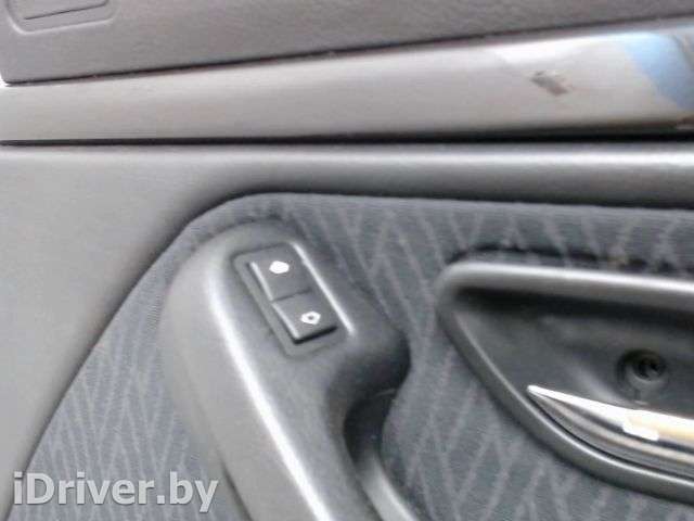 кнопка стеклоподъемника зад прав BMW 5 E39 2000г.  - Фото 1