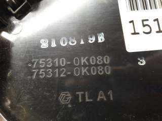 753100K080 Эмблема решетки радиатора Toyota Fortuner 2 Арт ZAP234252