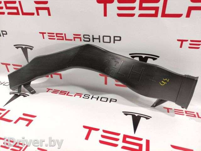Воздуховод Tesla model X 2017г. 1090900-00-B - Фото 1
