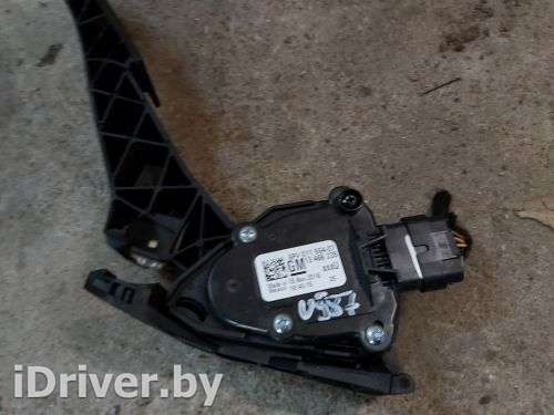 Педаль газа Chevrolet Cruze J400 2017г. 13466235 - Фото 1
