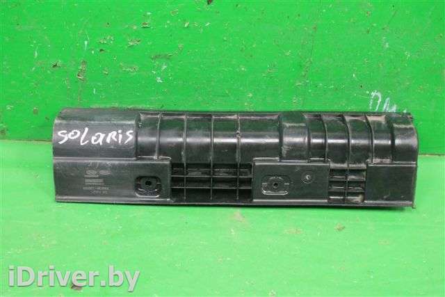 Дефлектор радиатора Hyundai Solaris 1 2010г. 253214l000, 253214L - Фото 1