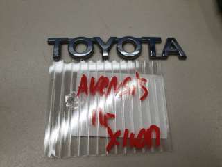 Эмблема крышки багажника Toyota Avensis 3 2009г. 7544105080 - Фото 2