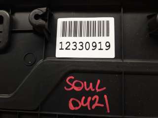 Обшивка двери багажника Kia Soul 2 2009г. 817502K000WK - Фото 4