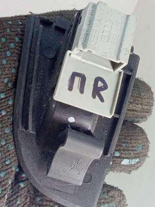 Кнопка стеклоподъемника переднего правого Audi A6 C5 (S6,RS6) 2003г. 4B0959855A  - Фото 3