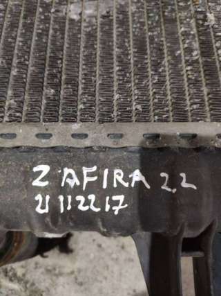 Радиатор основной Opel Zafira A 2003г.  - Фото 4