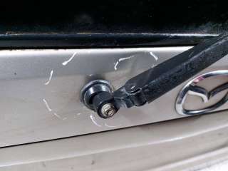 Крышка багажника (дверь 3-5) Mazda MPV 2 2005г.  - Фото 2