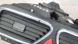 Дефлектор обдува салона Volkswagen Scirocco 2013г. 1Q0819728L - Фото 3