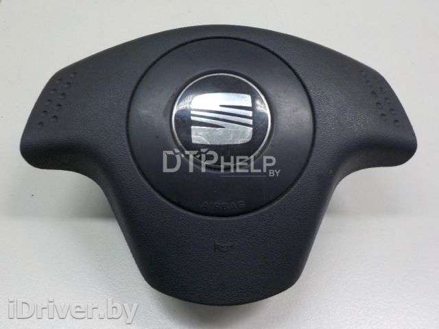 Подушка безопасности в рулевое колесо Seat Cordoba 2 2003г. 6L0880201TTMJ - Фото 1