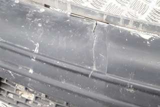 Заглушка (решетка) в бампер передний Saab 9-7X 2006г. 15135766, 058392499 , art8274058 - Фото 4