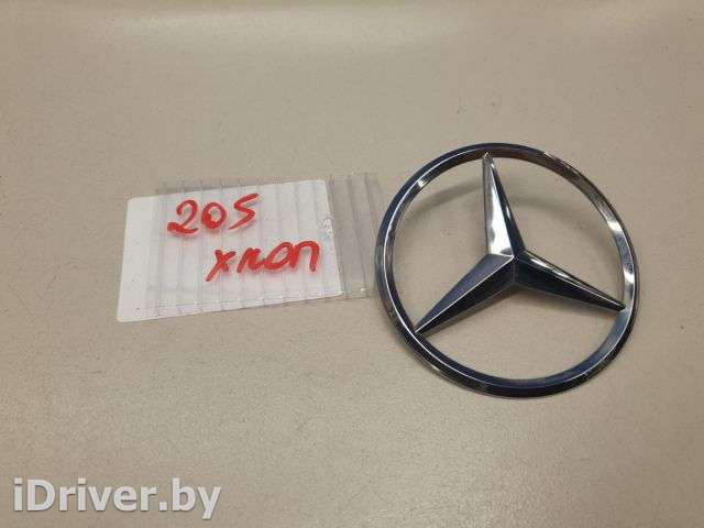 Эмблема крышки багажника Mercedes C W205 2014г. A2058174500 - Фото 1