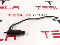 1110164-00-B Насос (моторчик) омывателя стекла к Tesla model 3 Арт 9887067