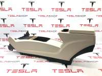 1026730-00-E Вещевой ящик центральной консоли к Tesla model X Арт 9933459