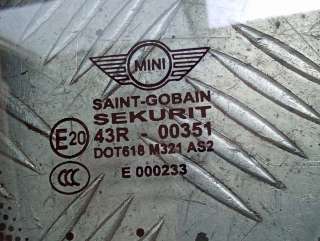 Стекло кузовное боковое левое MINI CLUBMAN R55 2010г.  - Фото 8