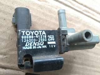 клапан электромагнитный Toyota Corolla E120 2002г. 90080-91218 - Фото 3