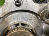 насос водяной (помпа) Skoda Octavia A7 2014г. 04E121600AL - Фото 9