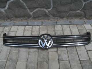  Накладка на решетку радиатора к Volkswagen Tiguan 2 Арт 521629914472