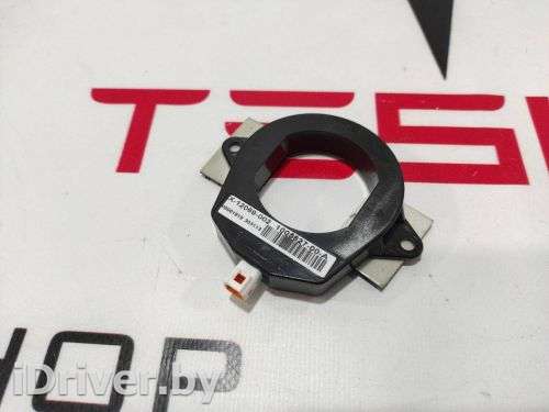 Антенна системы Комфортный доступ Tesla model S 2013г. 1005627-00-A - Фото 1
