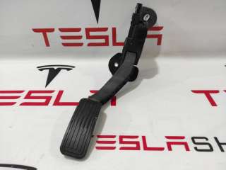1005307-00-A,9F836-AA Педаль к Tesla model S Арт 9915522