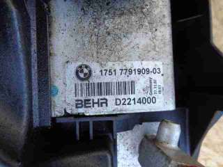 Радиатор кондиционера BMW 5 E60/E61 2008г.  - Фото 10