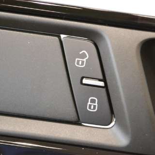 Накладка на ручку двери Volkswagen Touareg 2 2014г. 7P6837114 , art195656 - Фото 3