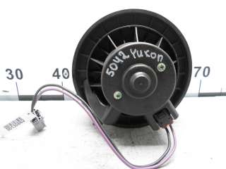  Вентилятор отопителя (моторчик печки) к GMC Yukon Арт 00130862