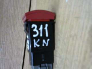 Кнопка аварийки Kia Picanto 1 2004г.  - Фото 4