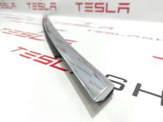 Молдинг двери задней левой Tesla model S 2012г. 1095789-00-C - Фото 3