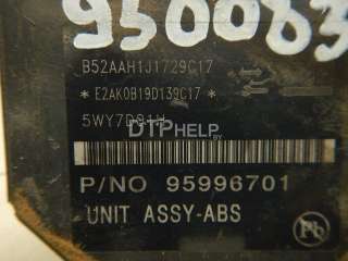 Блок ABS (насос) Chevrolet Spark M300 2011г. 95996701 - Фото 2