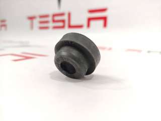 1042874-00-A Подушка крепления радиатора Tesla model S Арт 9894805, вид 2