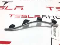 1054145-10-E,1060695-11-D Накладка декоративная на торпедо к Tesla model S Арт 9930258