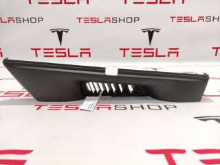 1100675-00-D Пластик салона к Tesla model X Арт 9903929