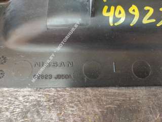 Дефлектор радиатора Nissan Qashqai 1 2008г. 62823JD50A - Фото 2