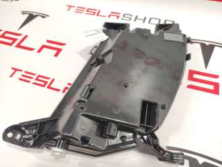 фара противотуманная правая Tesla model S 2020г. 1024016-00-C - Фото 4