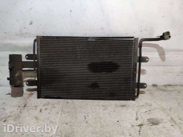Радиатор кондиционера Volkswagen Bora 1999г.  - Фото 1