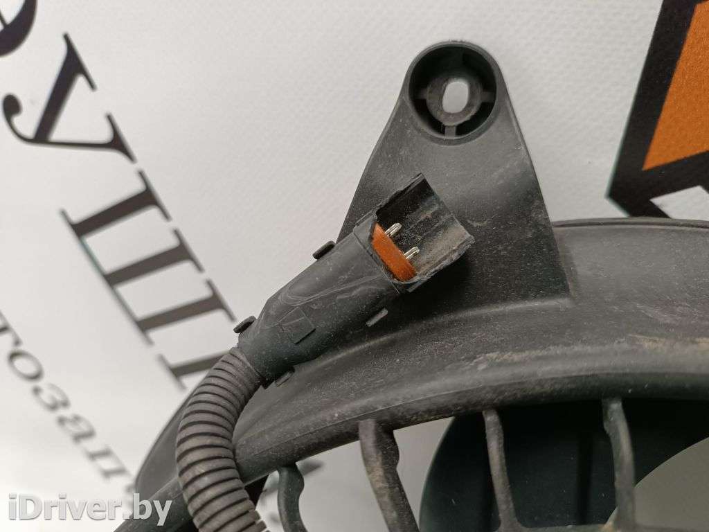 Вентилятор кондиционера Kia Sedona 1 2004г.   - Фото 2