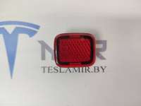 1085105-00 отражатель в дверь к Tesla model 3 Арт 15508