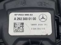 педаль газа Mercedes GL X166 2016г. A2923000100 - Фото 7