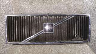решетка радиатора Volvo 740 1991г. 1369618 - Фото 2