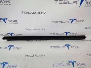 1038405-00,1038406-00 уплотнитель к Tesla model S Арт 14077_1