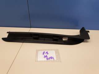 Накладка рамки двери задняя правая Ford Focus 3 2012г. 1727041 - Фото 2