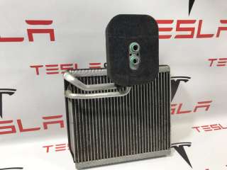 1039042-00-B,6007601 Радиатор отопителя (печки) к Tesla model S Арт 9912781