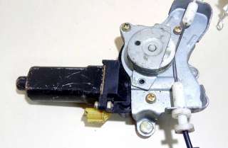 Стеклоподъемник электрический задний правый Kia Magentis MS 2002г.  - Фото 4