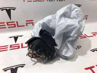 Подушка безопасности водителя Tesla model 3  1508347-00-C - Фото 2